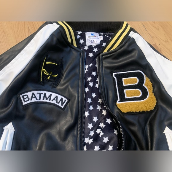 Batman Patched Leather Jacket. Boys size 8. New with tags! - Picture 2 of 11